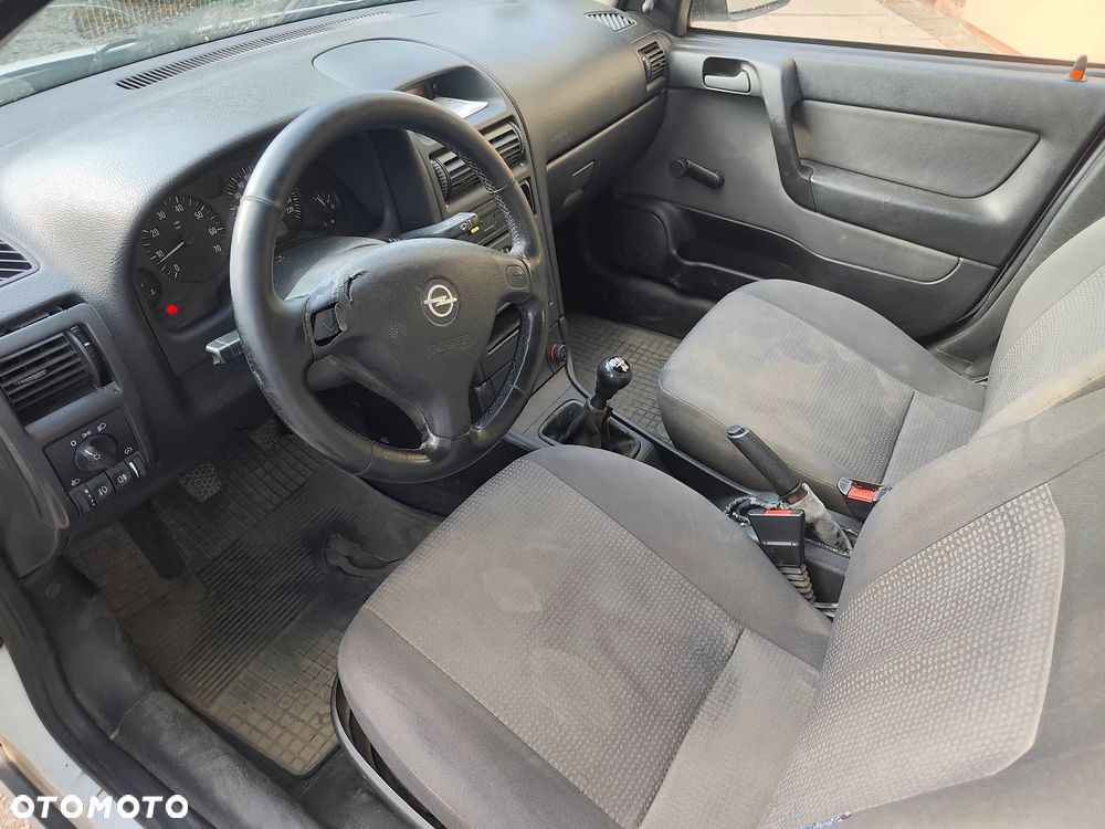 Opel Astra 1.4 - 2