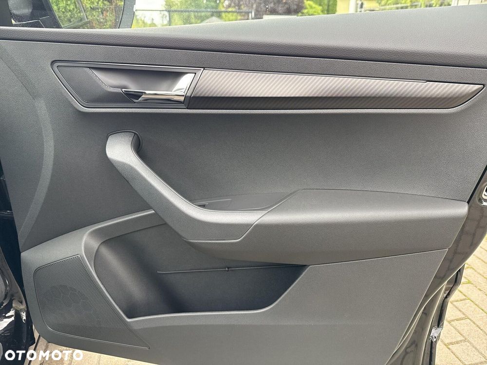 Skoda Karoq 1.5 TSI ACT Sportline DSG - 18