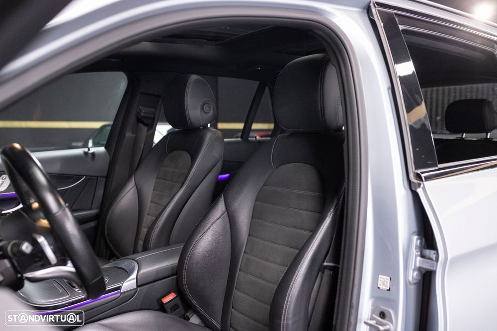 Mercedes-Benz GLC 300 e 4Matic 9G-TRONIC AMG Line - 31
