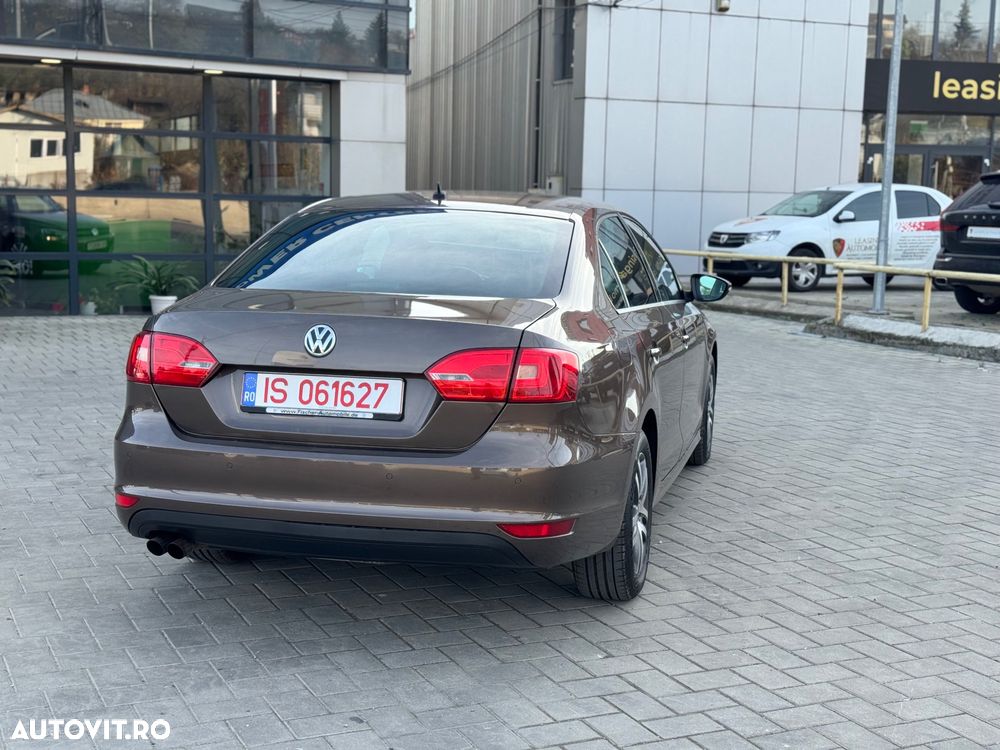 Volkswagen Jetta 1.4 TSI Highline - 20