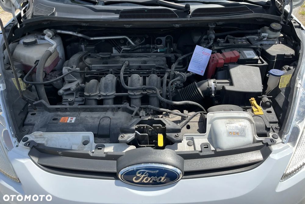 Ford Fiesta 1.4 Trend - 10