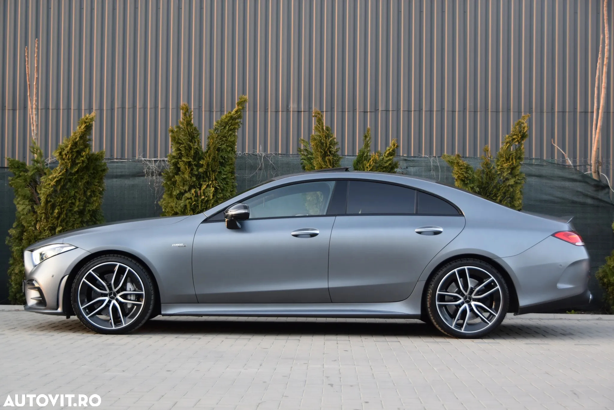 Mercedes-Benz CLS AMG 53 4MATIC Aut - 11
