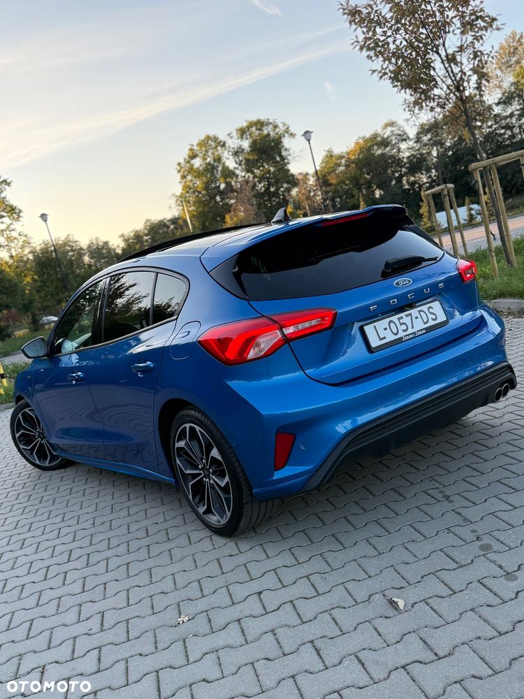 Ford Focus Turnier 1.5 TDCi DPF Start-Stopp-System ST-Line - 35