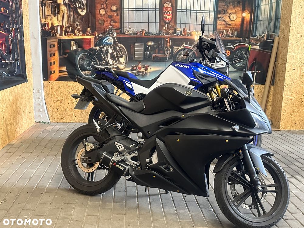 Yamaha YZF - 3