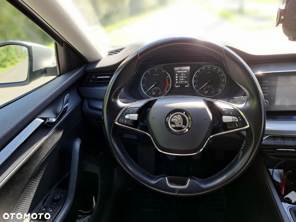 Skoda Octavia 1.5 TSI ACT Ambition - 8