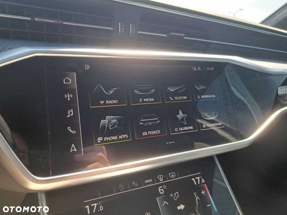 Audi RS6 Avant - 25