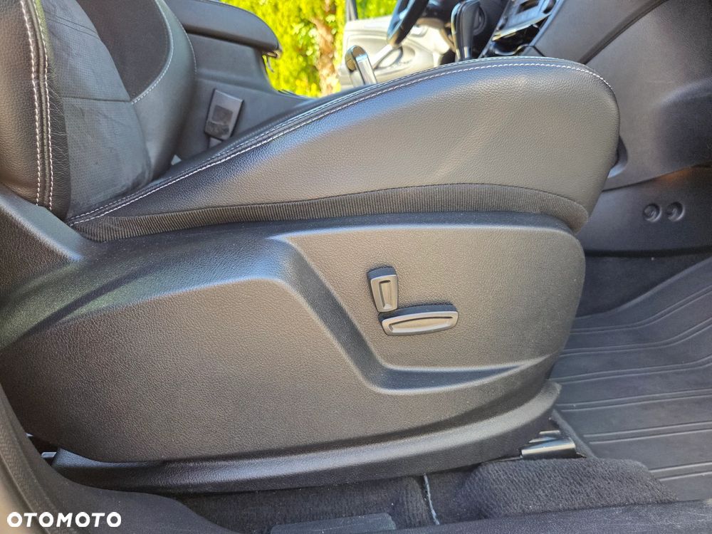 Ford S-Max 2.0 T Titanium MPS6 - 26