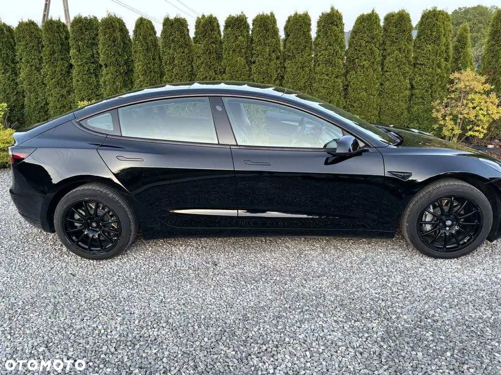 Tesla Model 3 Standard Range Plus - 11