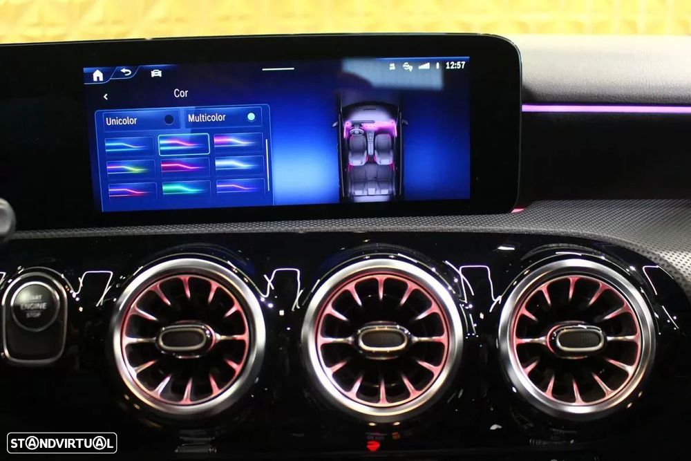 Mercedes-Benz A 250 e AMG Line - 35