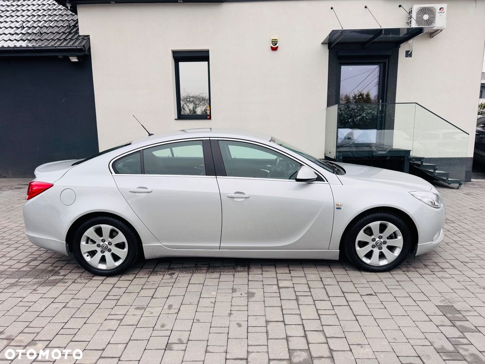 Opel Insignia 2.0 Turbo Cosmo - 8
