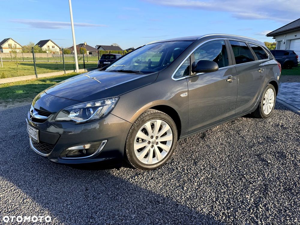 Opel Astra 1.4 Turbo Cosmo - 32