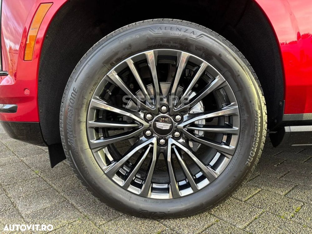 Cadillac Escalade - 26