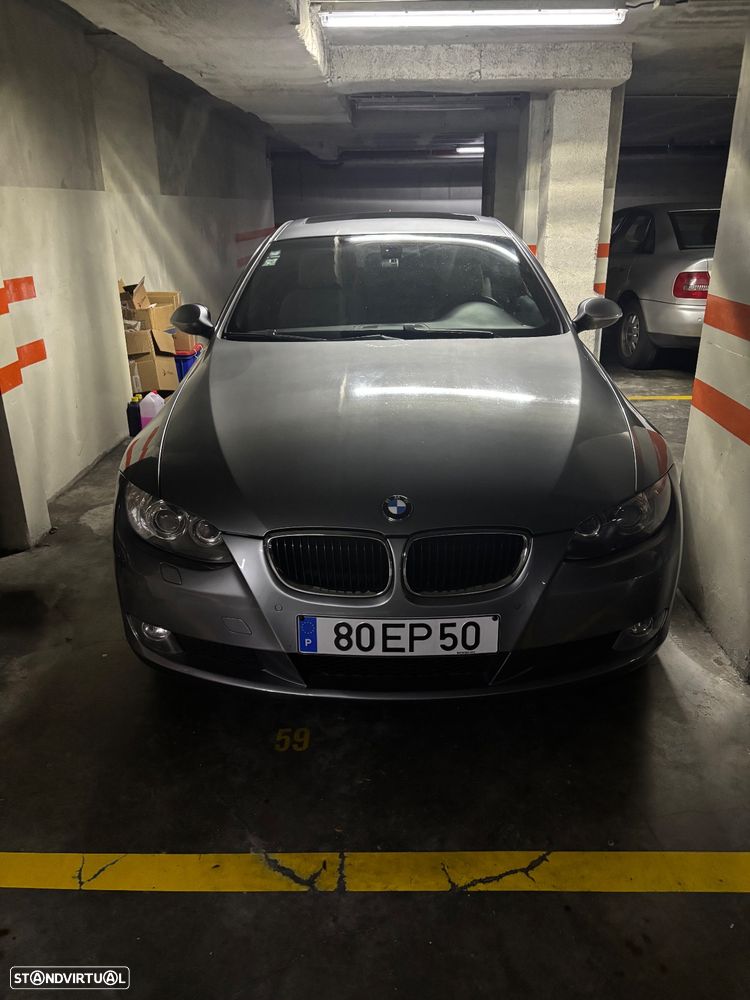 BMW 320 d Coupe - 12