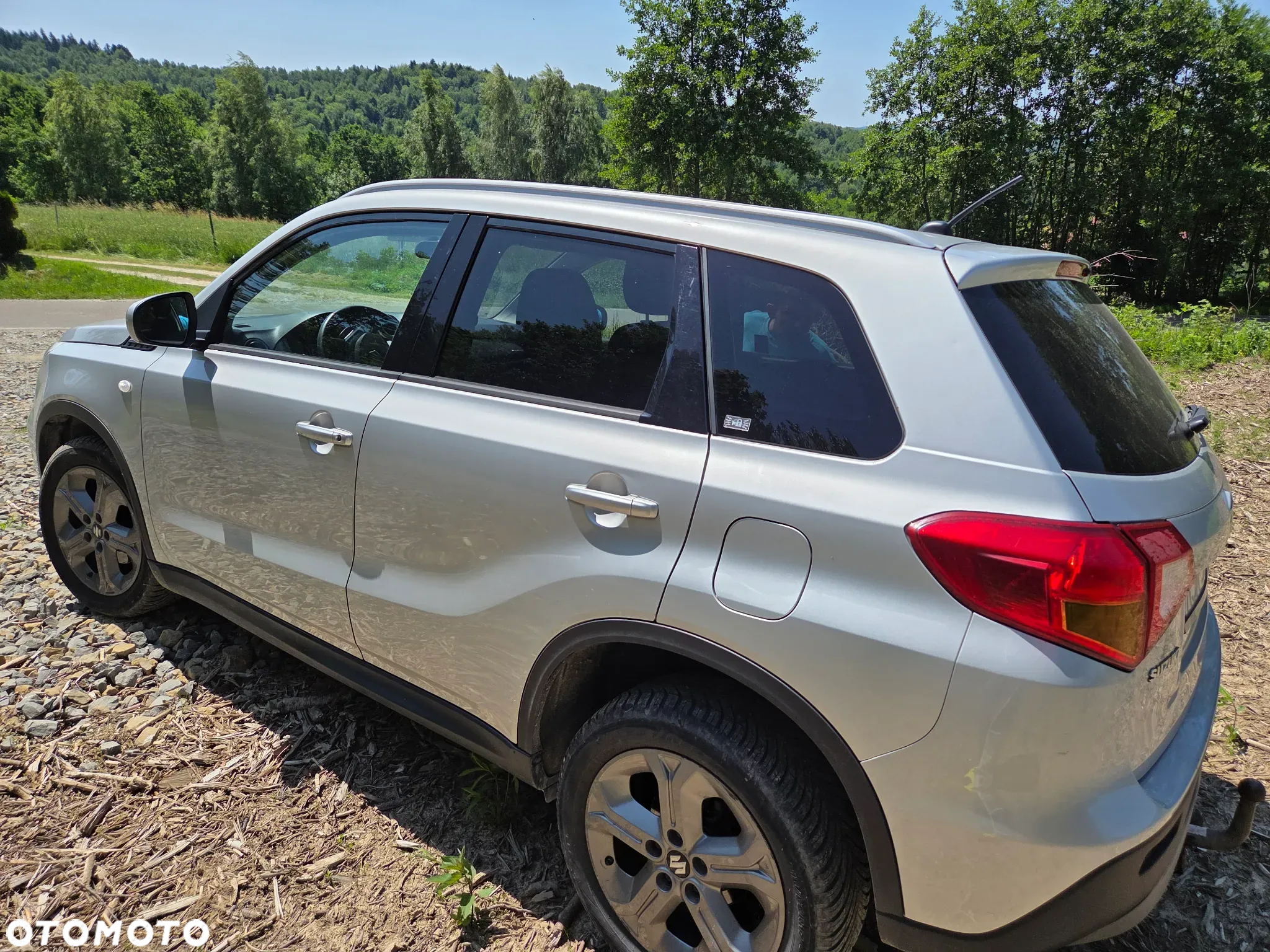 Suzuki Vitara 1.6 DDiS (4x4) Allgrip Comfort - 32