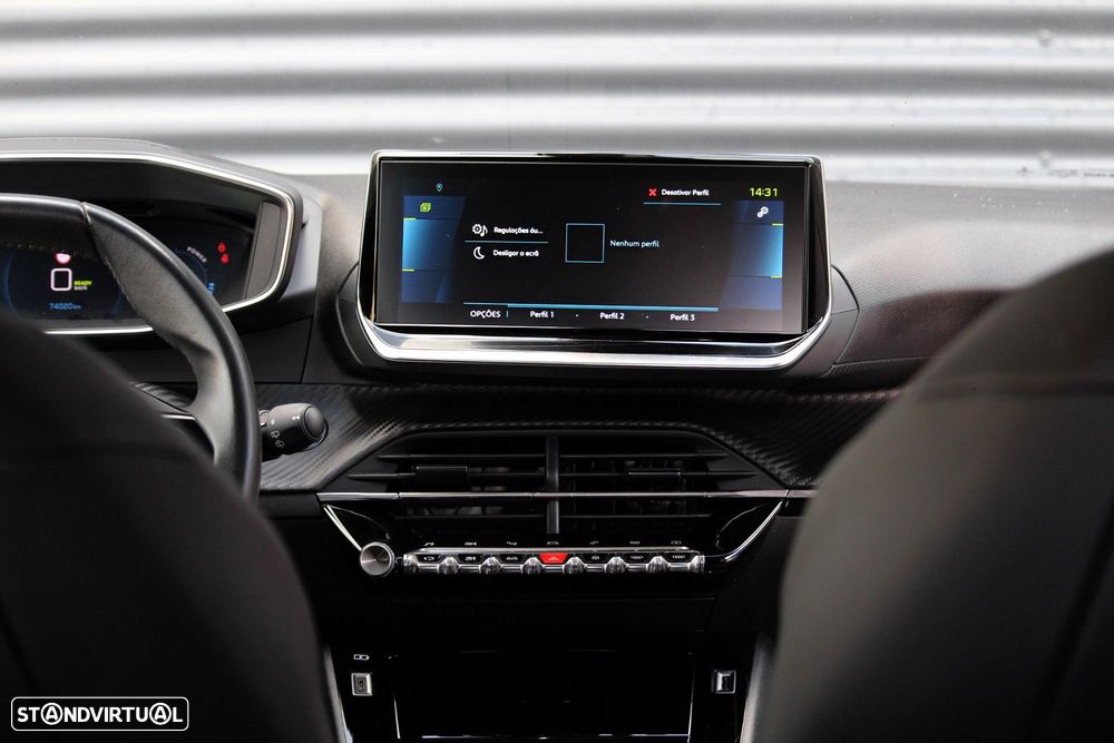 Peugeot e-2008 50 kWh Allure - 17