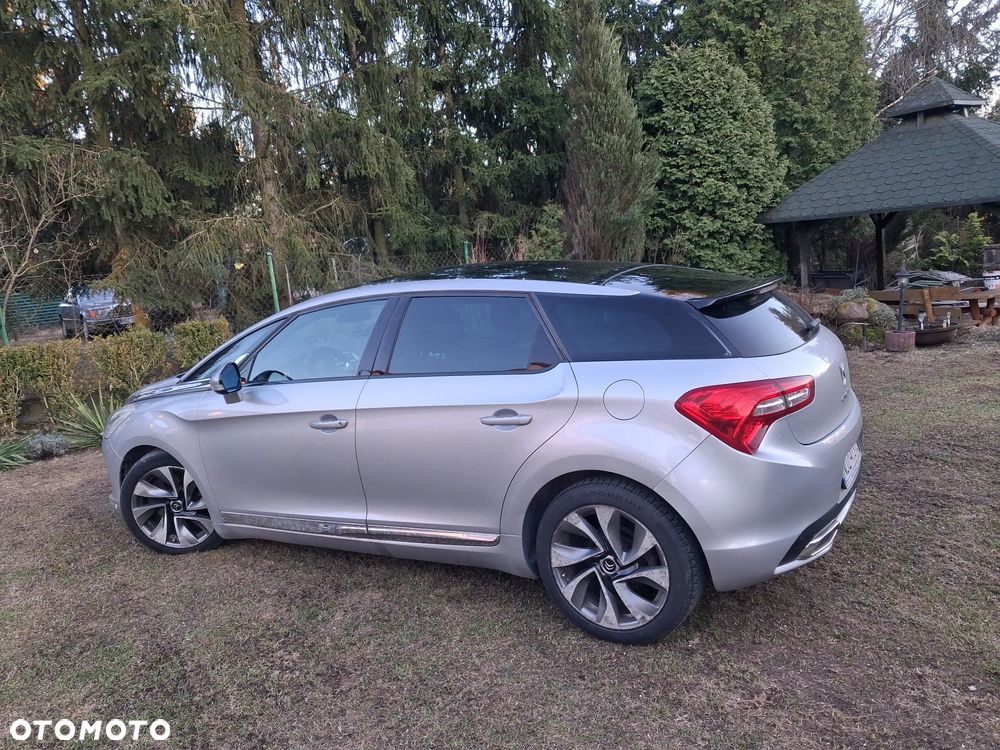 Citroën DS5 HDi 165 SportChic - 3
