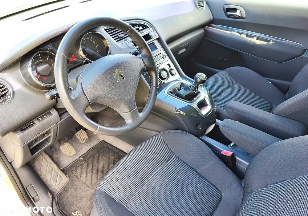 Peugeot 5008 155 THP Family Plus - 7