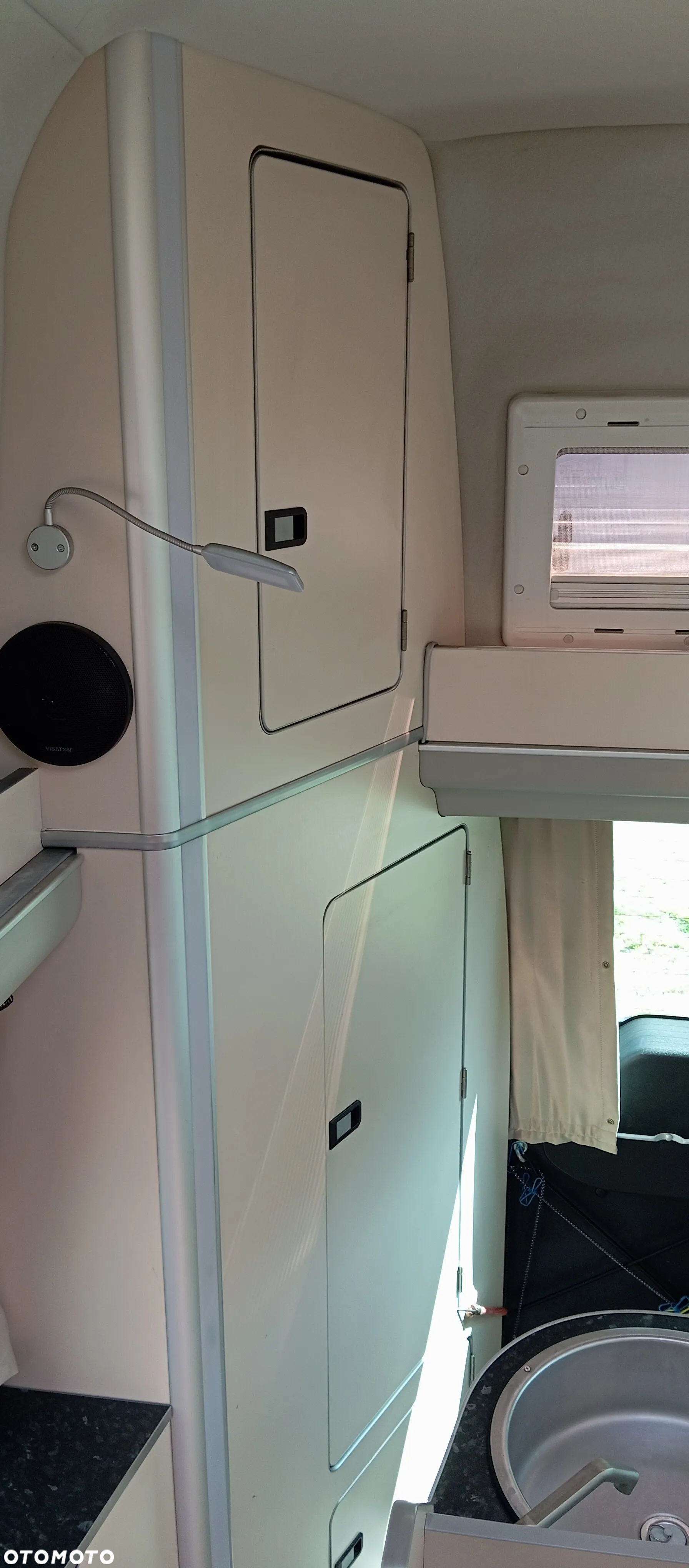Ford Westfalia Nugget - 9