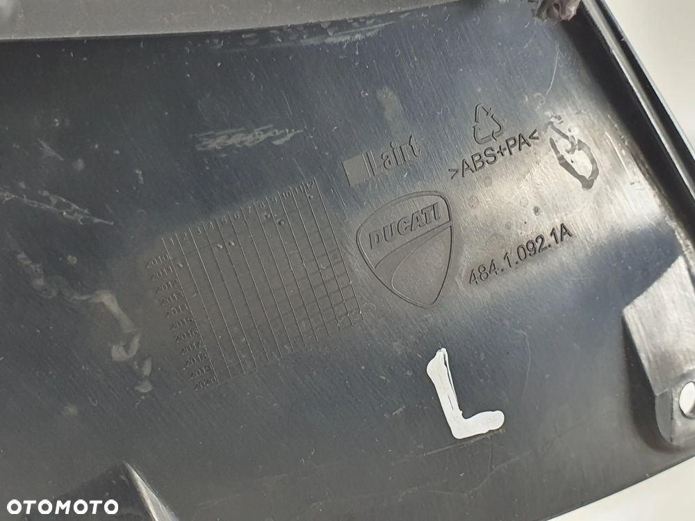WLOT POWIETRZA LEWY WYPELNIENIE  DUCATI DIAVEL - 7