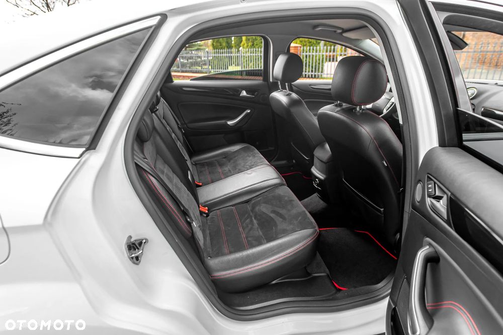 Ford Mondeo 2.0 TDCi Titanium S - 22