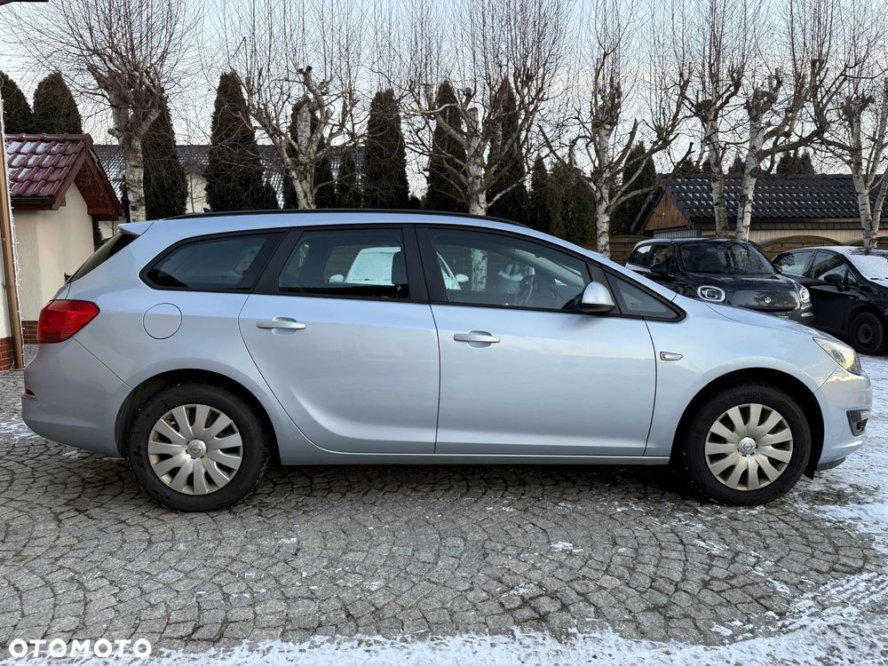 Opel Astra 1.6 CDTI Enjoy - 8