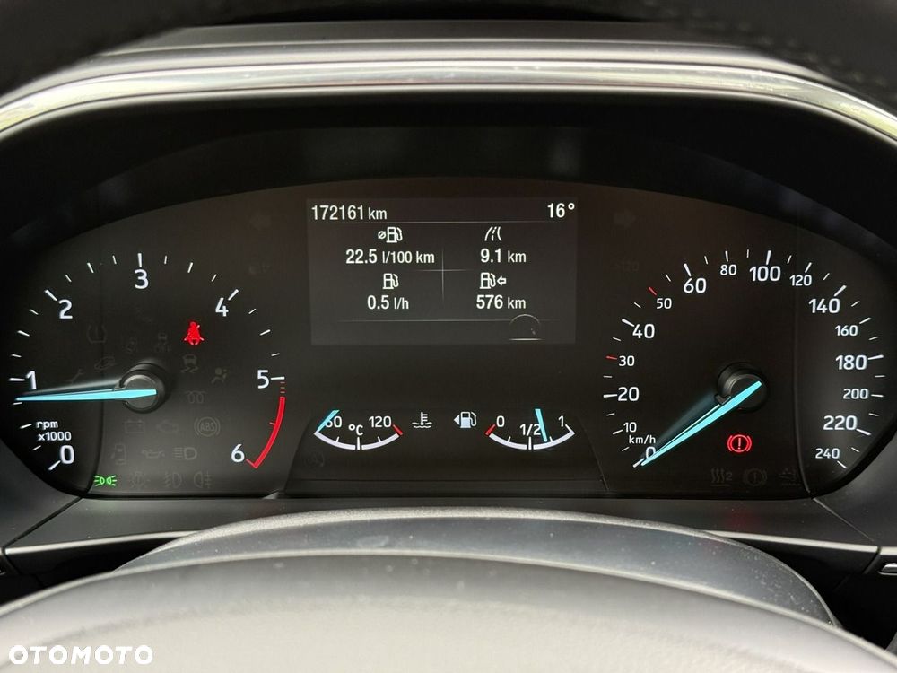 Ford Focus - 24