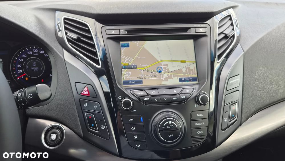 Hyundai i40 2.0 Premium - 13
