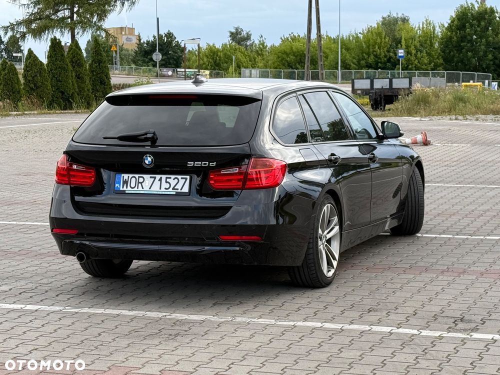 BMW Seria 3 320d Touring Blue Performance Sport Line - 9