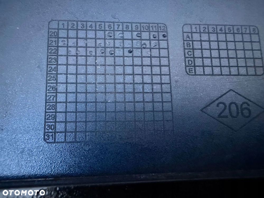 ZDERZAK Renault Austral ORYGINAŁ NIE KLEJONY - 10