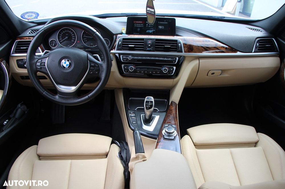 BMW Seria 3 330i Aut. Luxury Line - 5