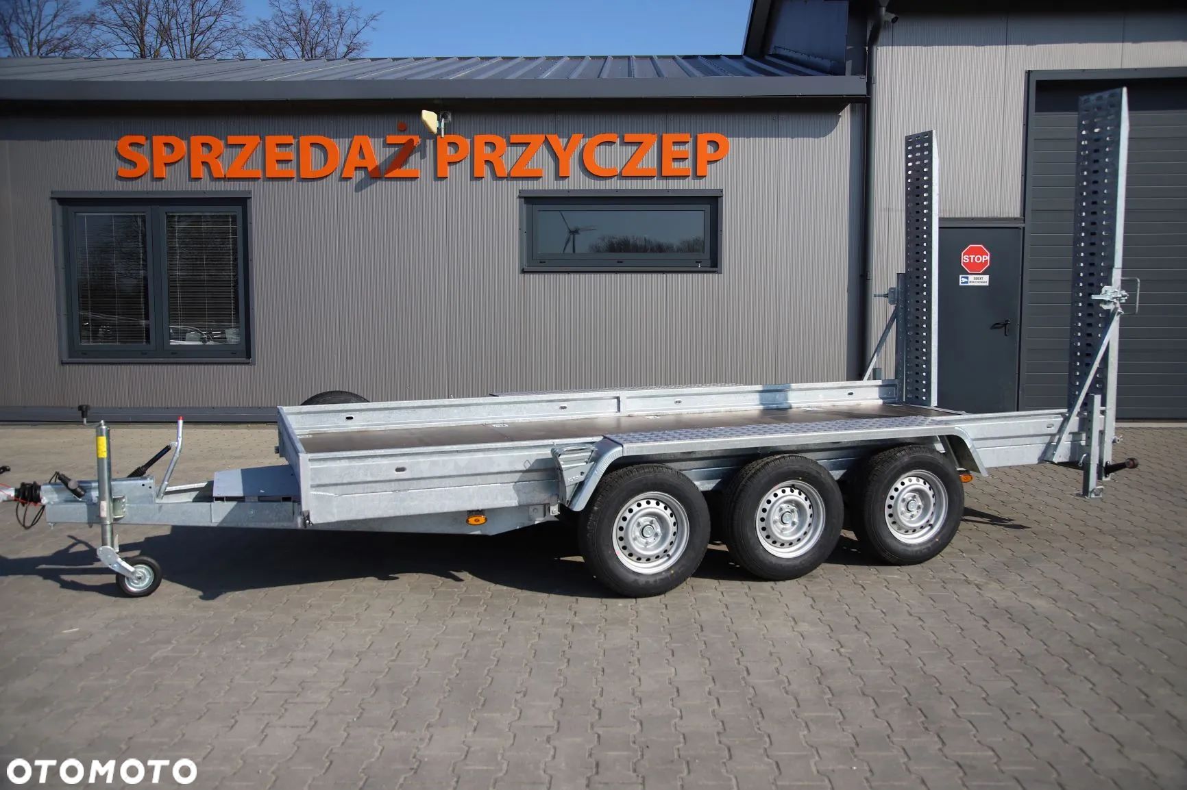 Niewiadów Przyczepa pod minikoparkę/sprzęt budowlany 450x190x25cm Podjazdy 2m stal 3 OSIE DMC 3500kg BARDZO MOCNA!!! - 1