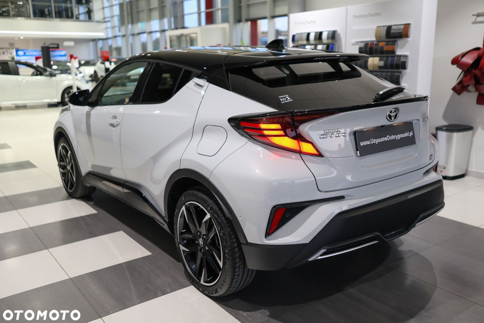 Toyota C-HR - 5