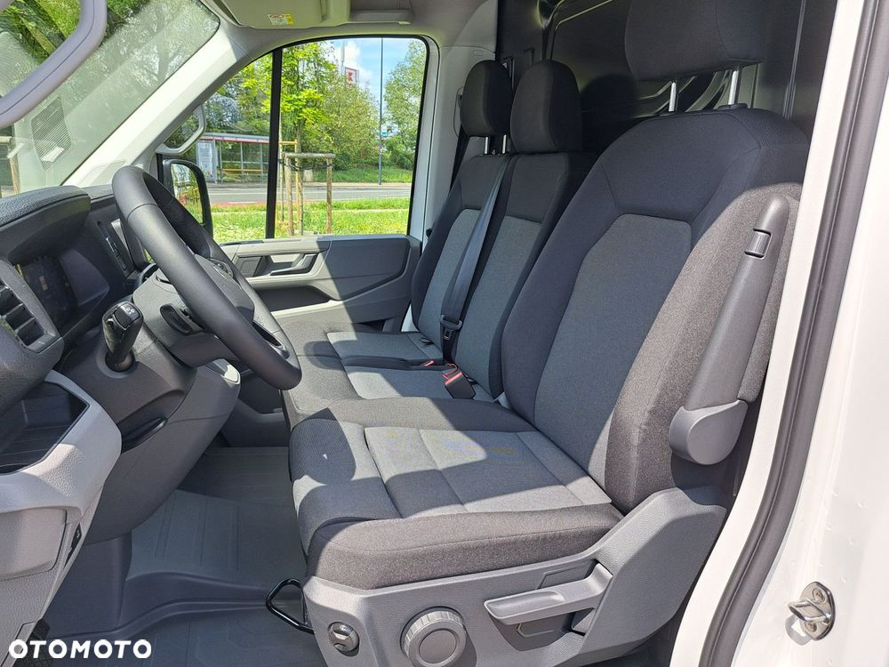 Volkswagen Crafter - 10