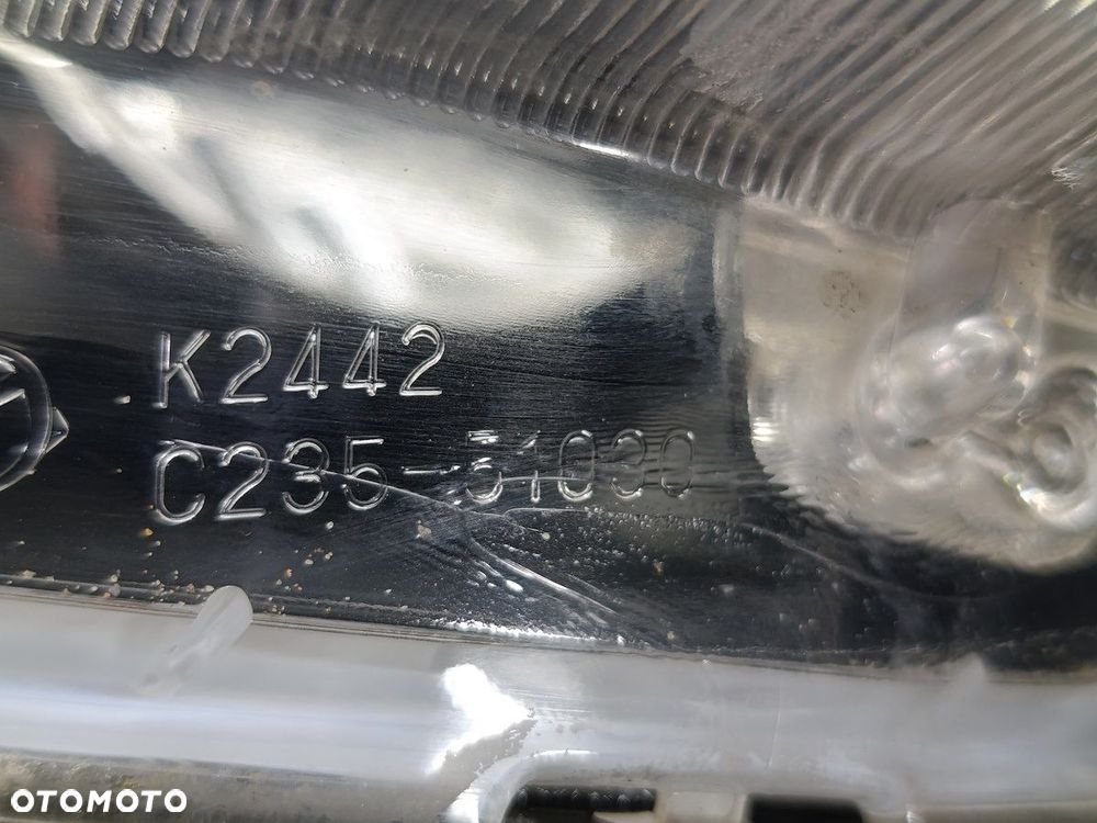 LAMPA PRZÓD PRAWA XENON MAZDA 5 I C235-51030 P5117R  STANLEY - 3
