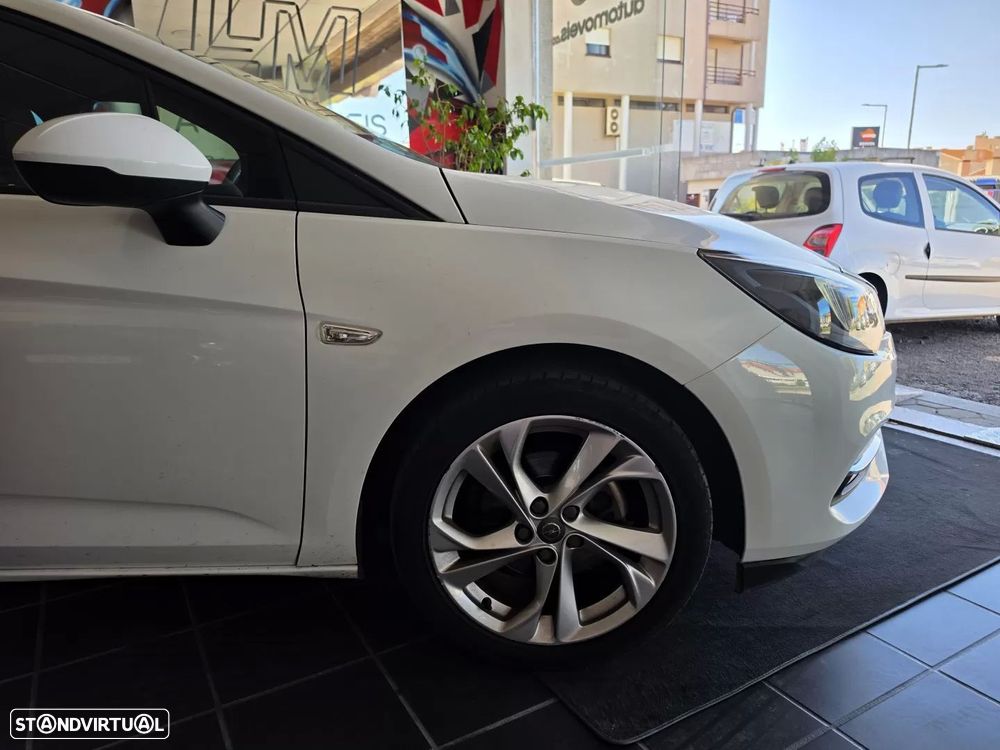 Opel Astra Sports Tourer 1.5 D GS Line S/S - 4