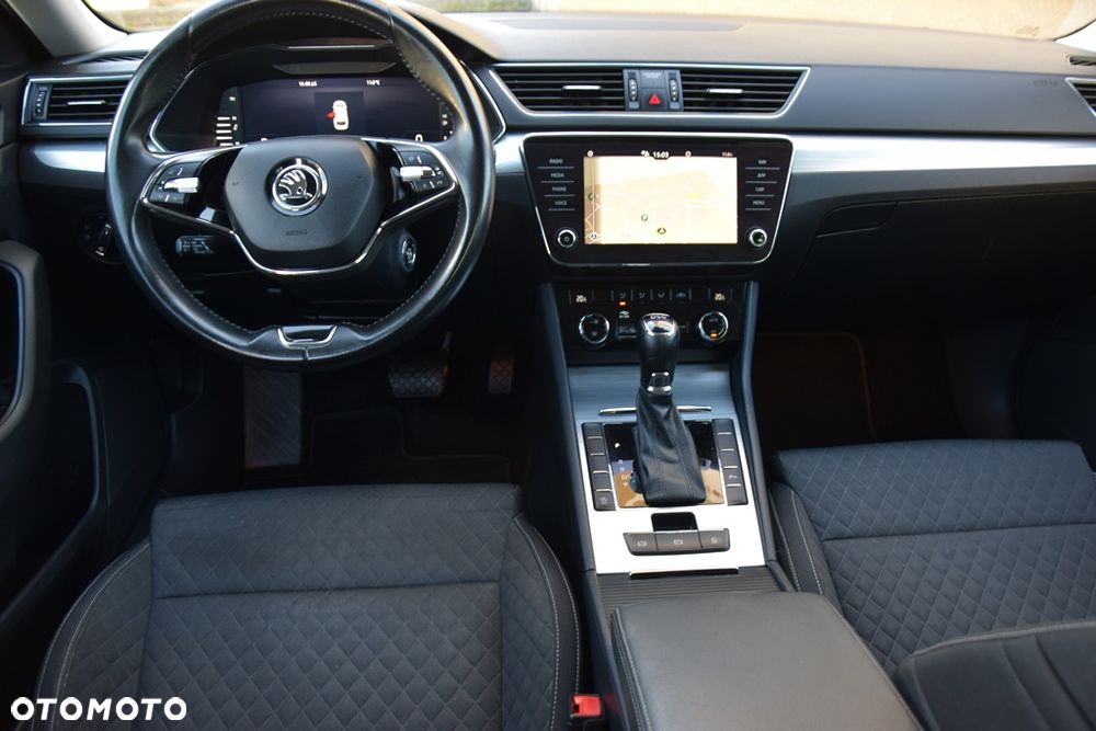 Skoda Superb 2.0 TDI Sportline DSG7 - 13