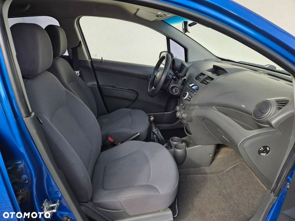 Chevrolet Spark - 11