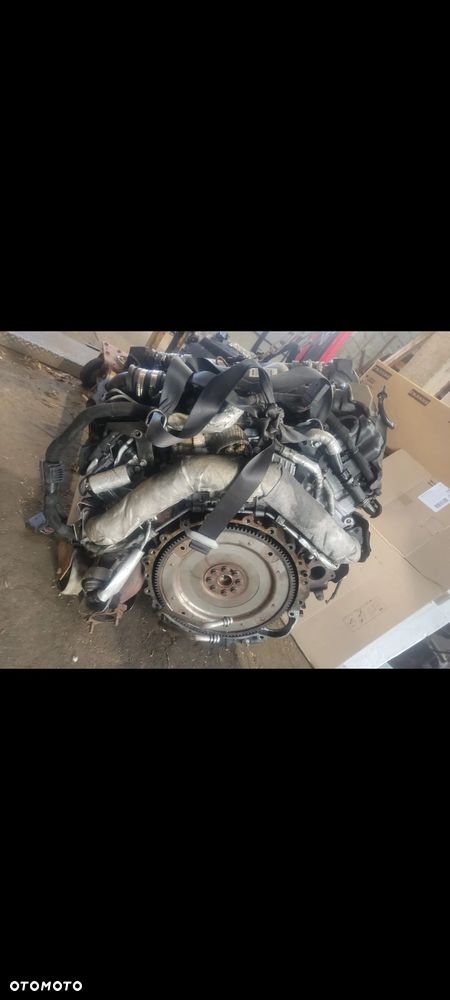 silnik kompletny range rover 4.4 d L494