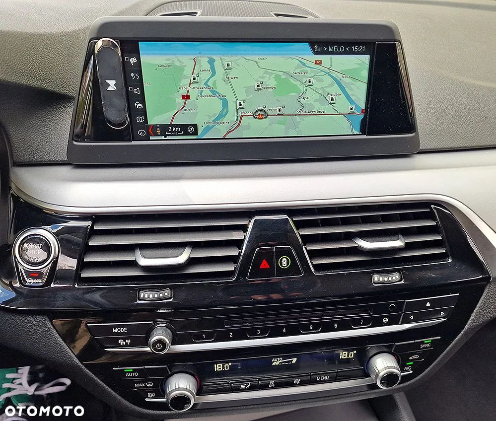 BMW Seria 5 518d Business Edition - 10