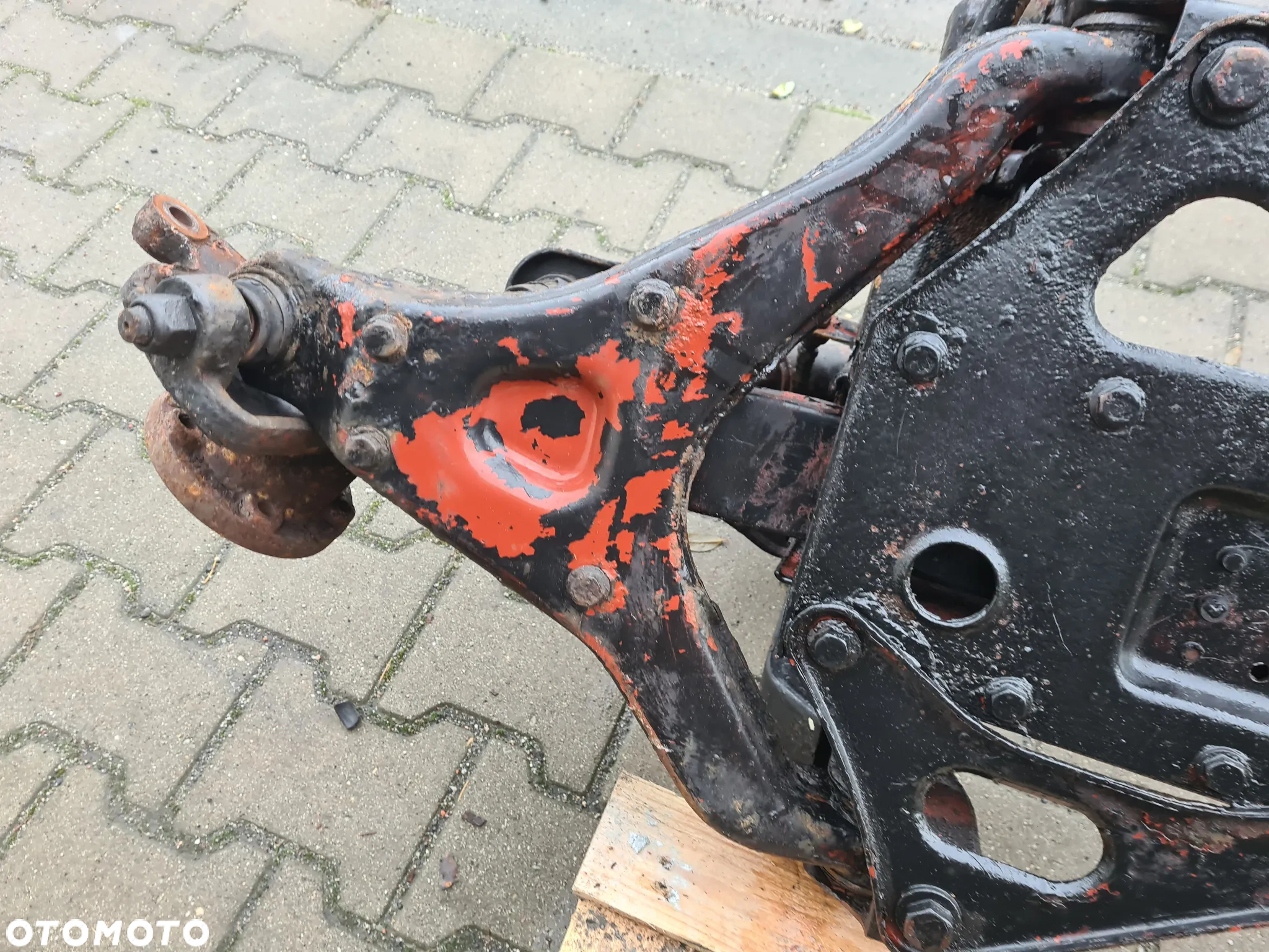 IVECO DAILY 3 99-06 sanki zawieszenie przód resor poprzeczny zwrotnice - 22