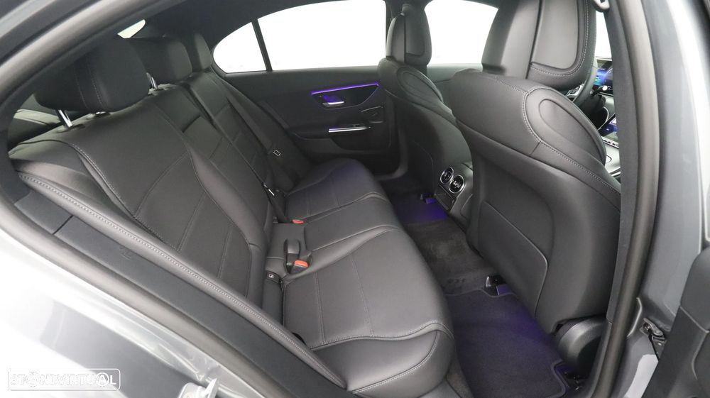 Mercedes-Benz C 300 de Avantgarde - 27