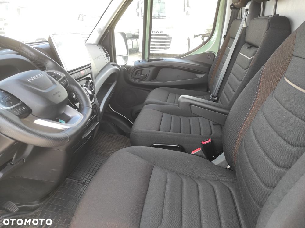 Iveco Daily 35S16 - 16