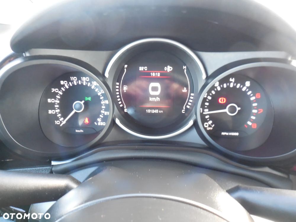 Fiat 500L City Cross 1.4 16V - 19