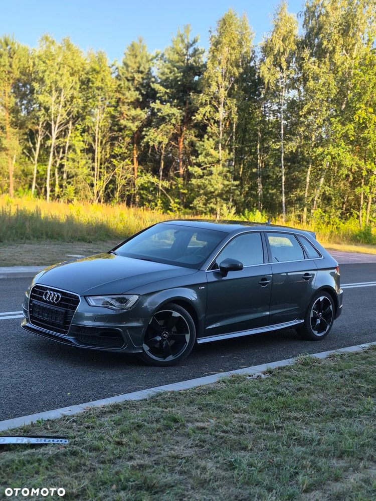 Audi A3 Sportback 2.0 TDI S tronic S line Sportpaket - 12