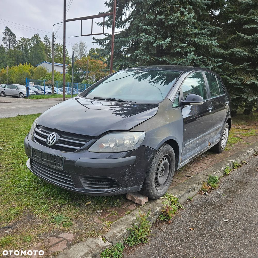 Volkswagen Golf Plus - pojazd na części: maska, zderzak, drzwi, szyby, lusterka, chłodnica.... - 17