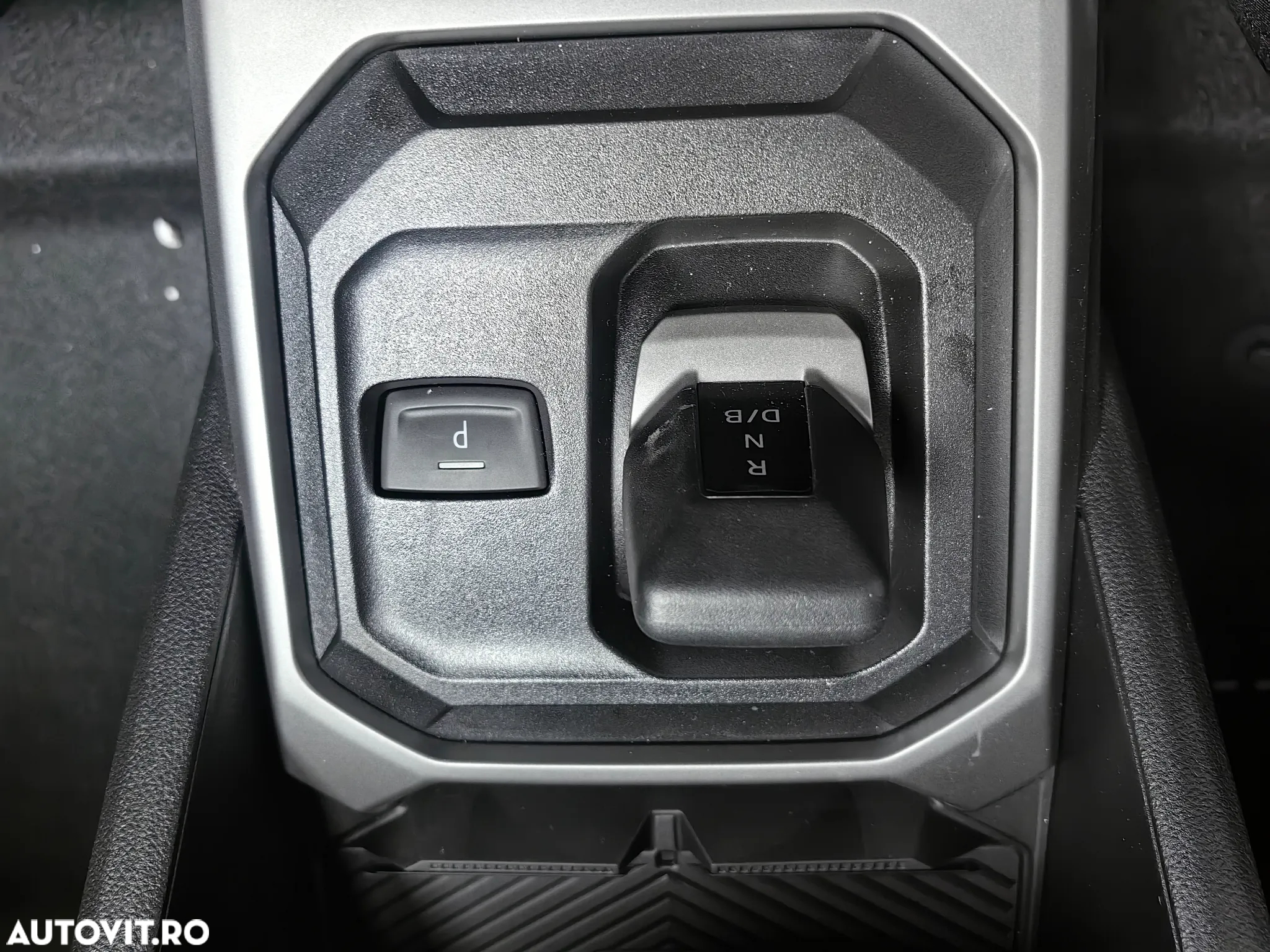 Dacia Duster HEV 140 Extreme - 25