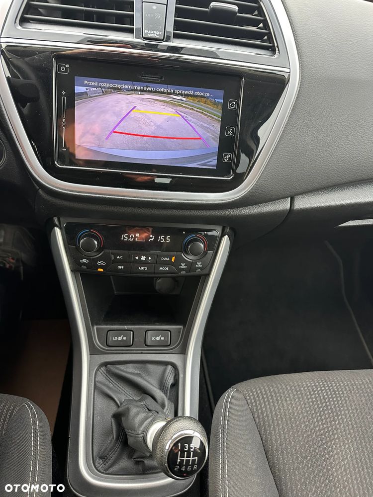 Suzuki S-Cross - 19