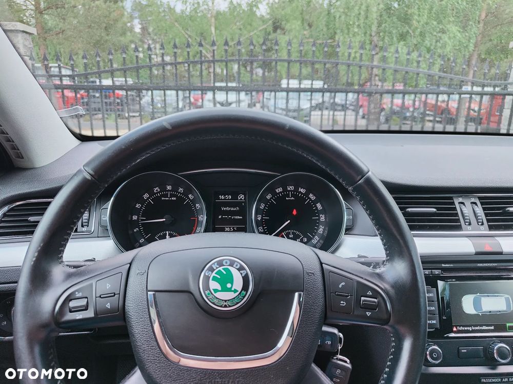 Skoda Superb 2.0 TDI Green tec Ambition - 20