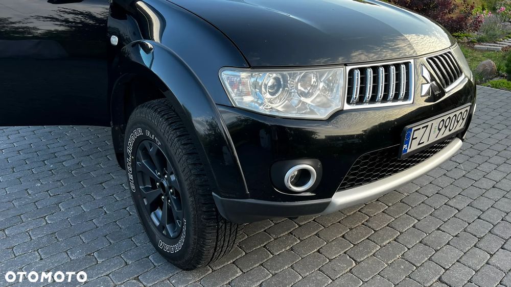 Mitsubishi L200 2.5 DID DC Intense HP - 19