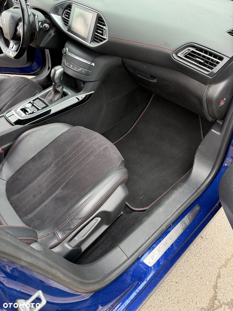 Peugeot 308 - 17
